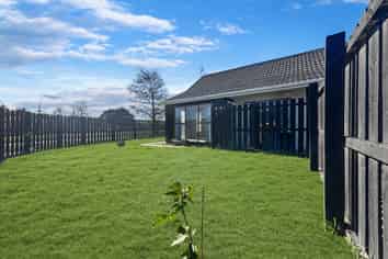 1/3 Wanstead Place, Woolston