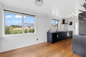 10 Maple Drive, Putaruru