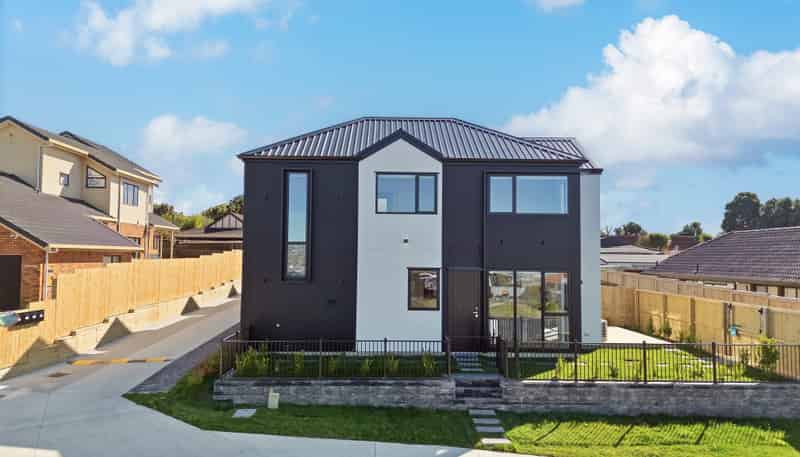 Lot 2/31 Booralee Avenue, Botany Downs