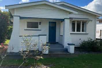 12 Holyrood Terrace, Waipukurau
