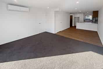 2/17 Bounty Street, Bryndwr
