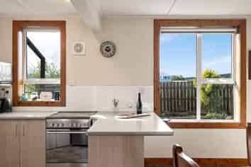 110 Back Road, Milton