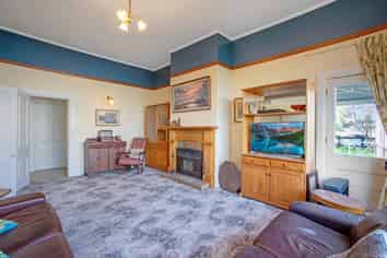 12 Grant Street, Dannevirke
