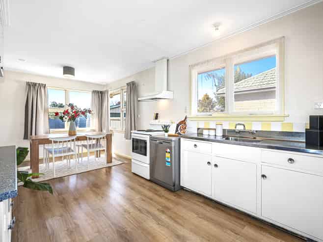 48 Baynes Street, Burwood