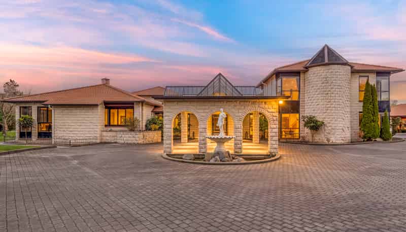 6 Golden Elm Lane, Upper Riccarton