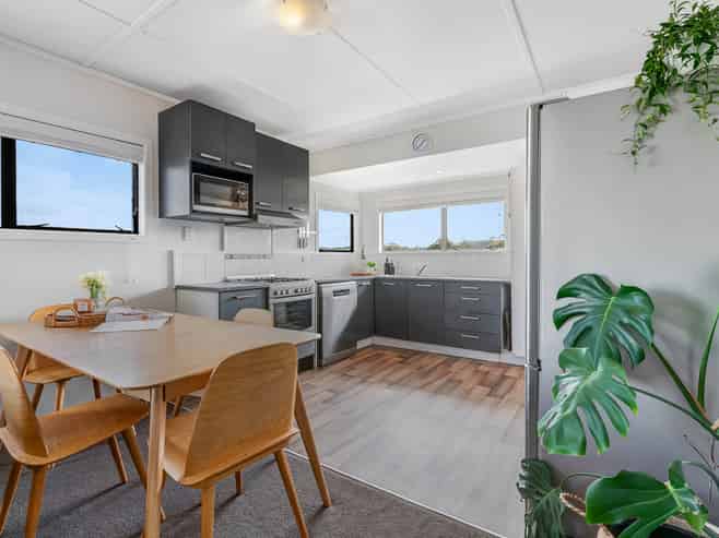 30 Foster Crescent, Snells Beach