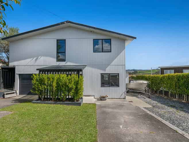 30 Foster Crescent, Snells Beach