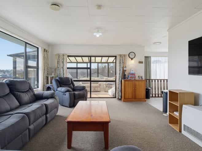 34 Treadwell Street, Springvale