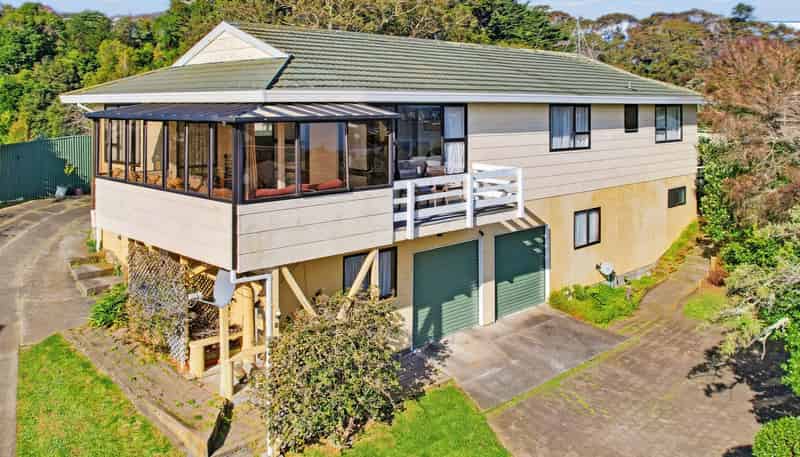 34 Treadwell Street, Springvale
