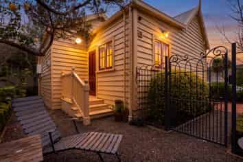 9 Tonks Grove, Te Aro