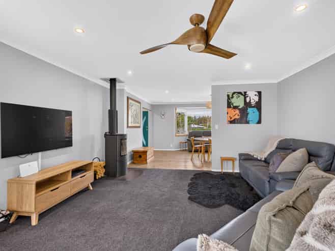 28 Selwyn Road, Havelock North