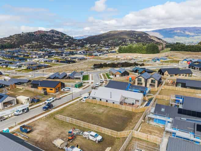 11 Craigie Burn Lane, Wanaka