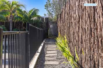B/891-893 Cove Road, Waipu
