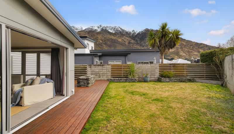 27 Redfern Terrace, Arthurs Point