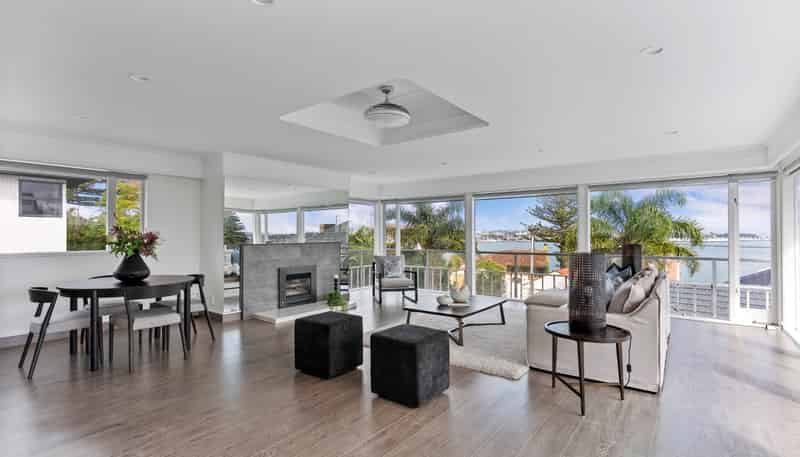 1/81A Stanley Point Road, Devonport