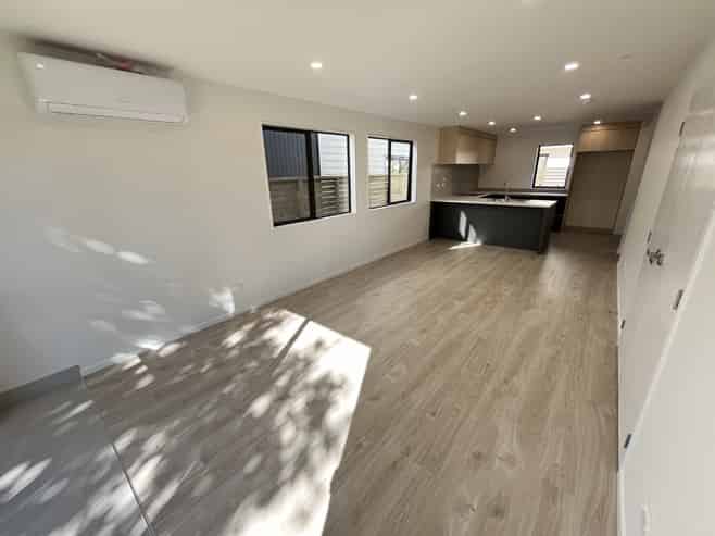 7/25 Manse Road, Pahurehure