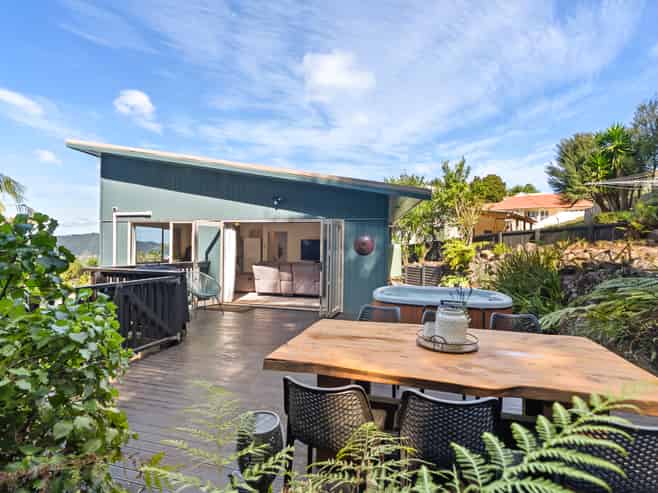 28 Magnolia Avenue, Kamo