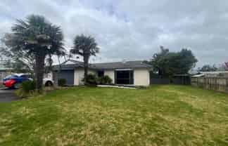 17 Brookesmith Drive, Waiuku