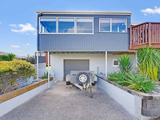 201 Chartwell Avenue, Whangamata