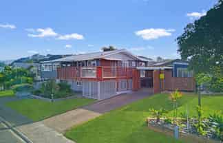 201 Chartwell Avenue, Whangamata