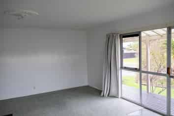 94 Treadwell Street, Springvale