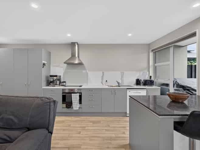8 Fitzpatricks Lane, Linwood