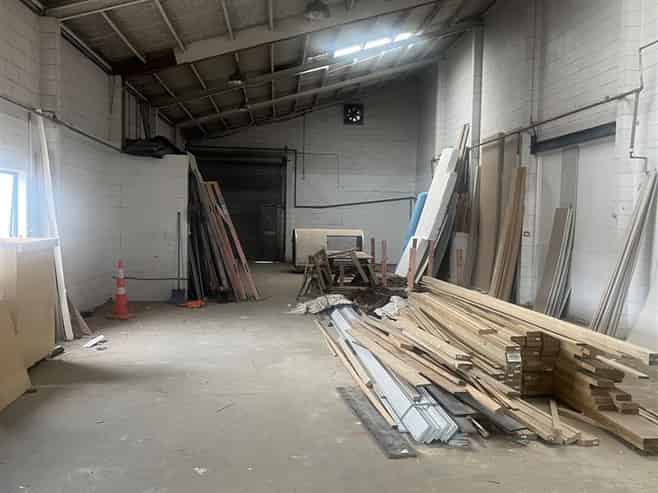 Te Rapa Warehouse + Yard