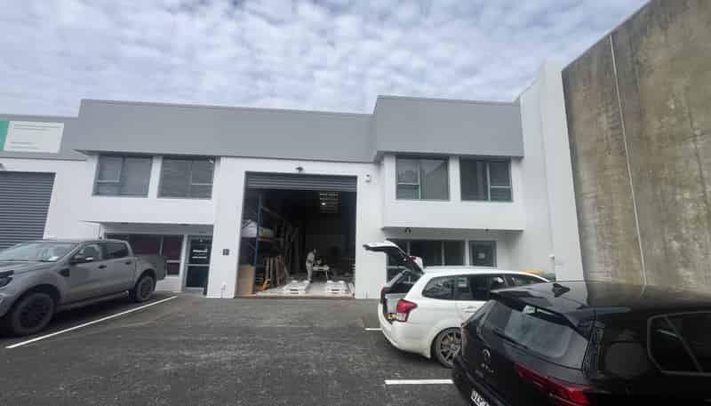 F/8 Vega Place, Albany