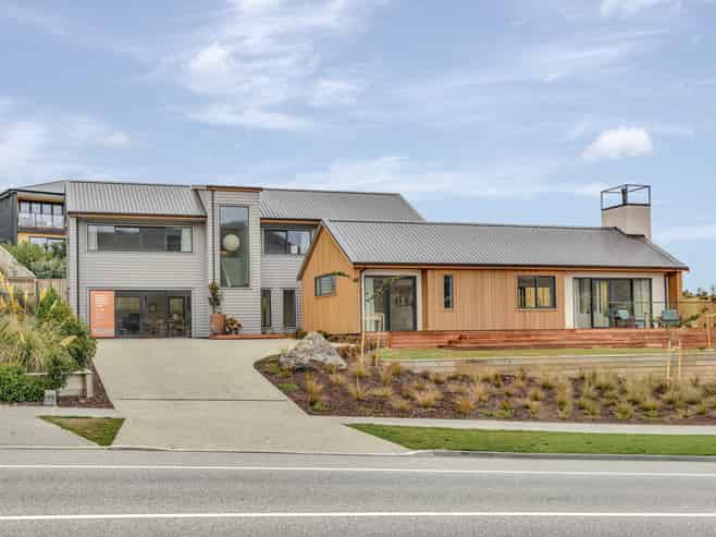 33 Jack Hanley Drive, Jacks Point