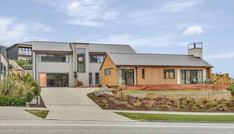 33 Jack Hanley Drive, Jacks Point