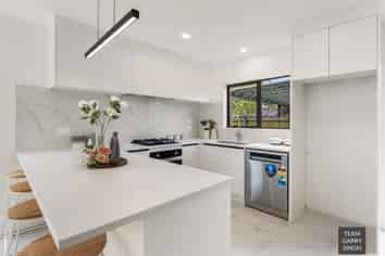 2/113 Porchester road, Papakura