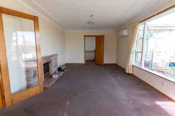 40 Preston Crescent, Belleknowes