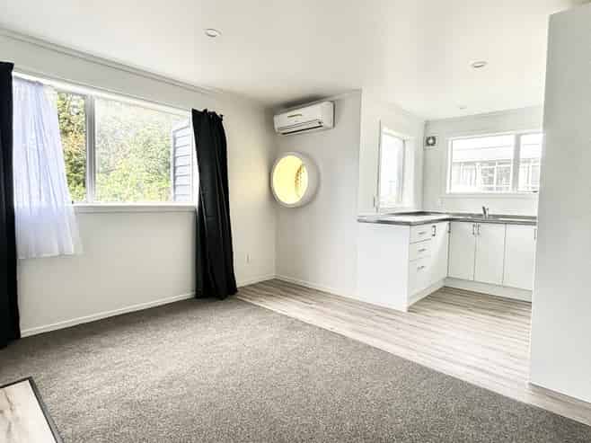 2/24 Parliament Street, Melling