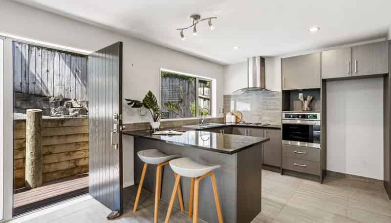 1/75B Pleasant Road, Glen Eden