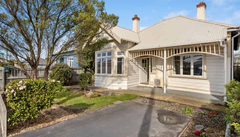 20 Alma Street, Saint Kilda
