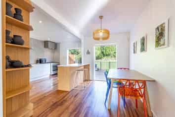 42 Third Avenue, Kingsland