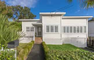 42 Third Avenue, Kingsland