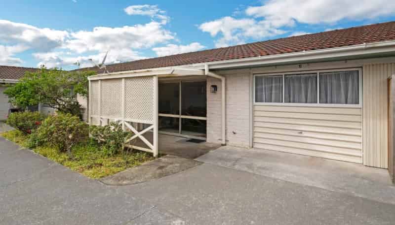 2/105 Coronation Road, Papatoetoe