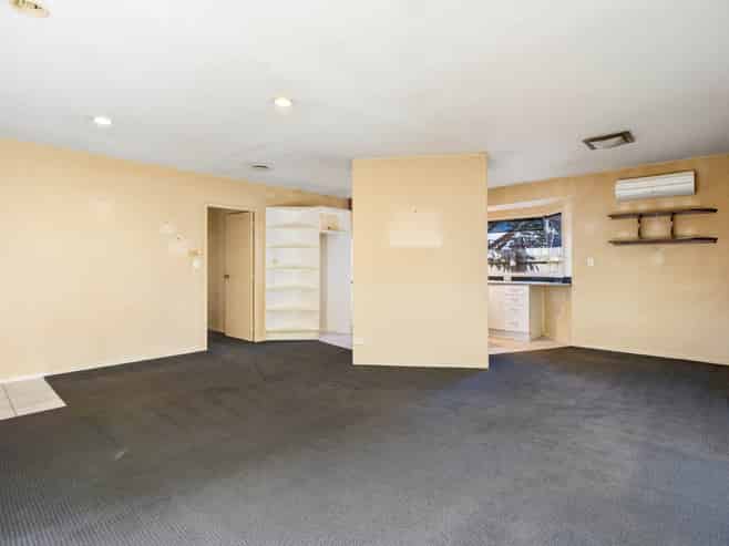 15B Waitangi Road, Onehunga
