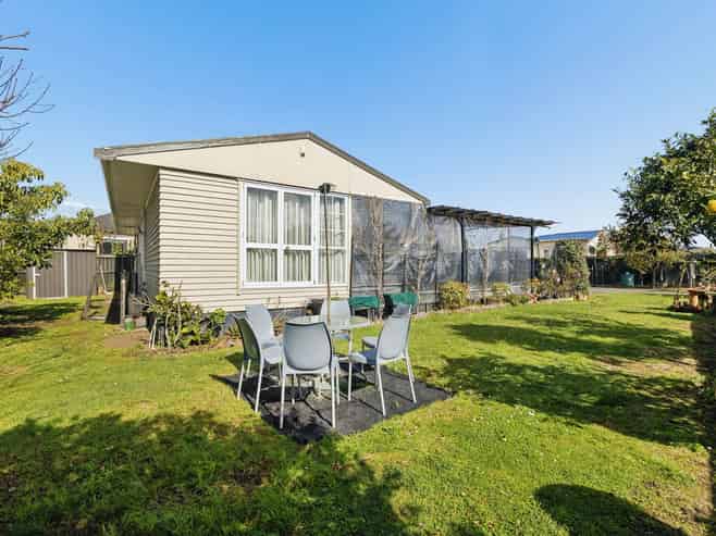 8 Marr Road, Manurewa