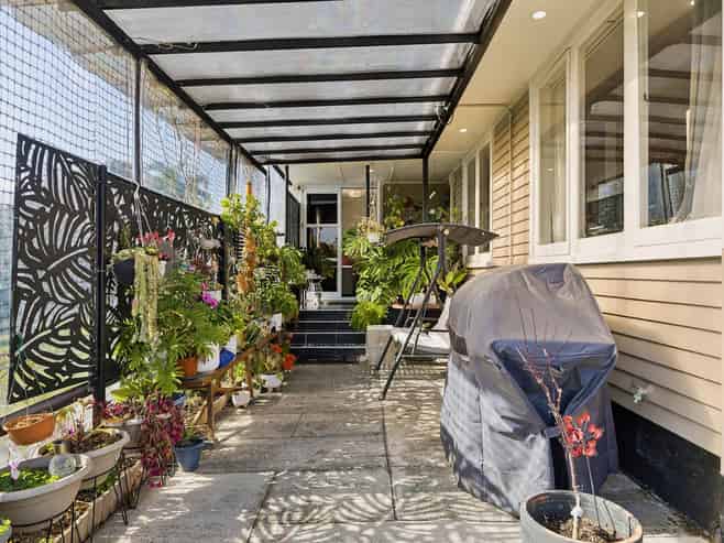 8 Marr Road, Manurewa
