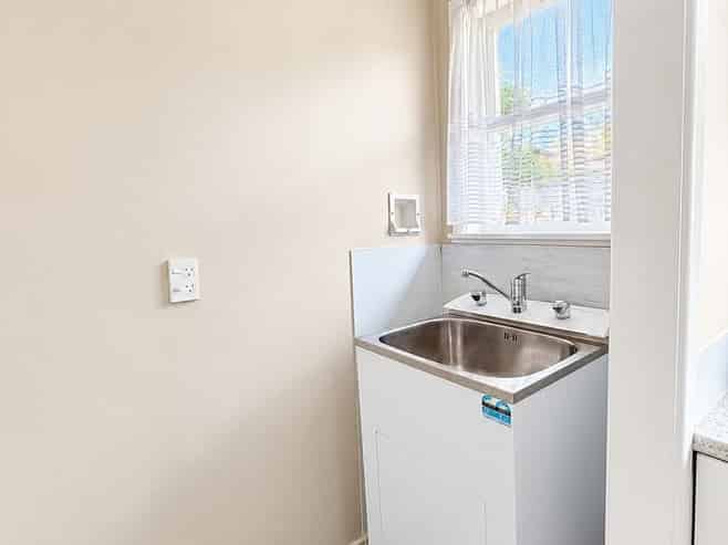2/296 Ellerslie-Panmure Highway, Mount Wellington