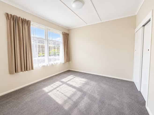 2/296 Ellerslie-Panmure Highway, Mount Wellington