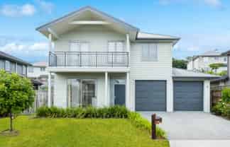 70 Mackay Drive, Greenhithe