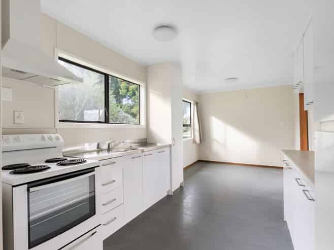 7 Yule Place, Massey