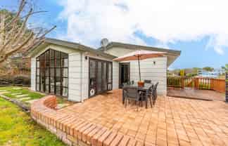 33 Maple Crescent, Watlington
