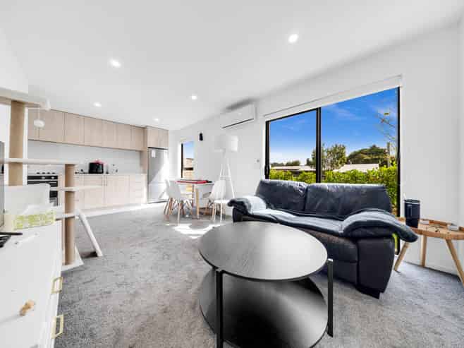 10/172 Don Buck Road, Massey