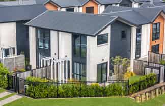 10/172 Don Buck Road, Massey