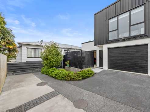 22D Borrowdace Avenue, Botany Downs
