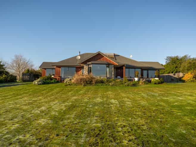 986 Rolling Ridges Road, Levels Valley